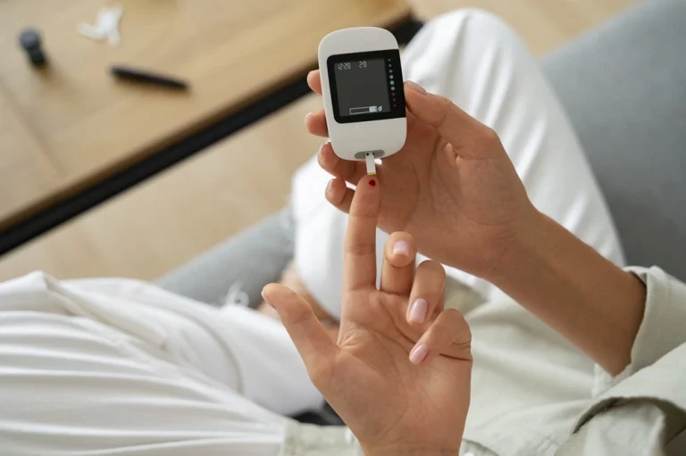 Gambar-1-lebih-bahaya-diabetes-kering-atau-basah